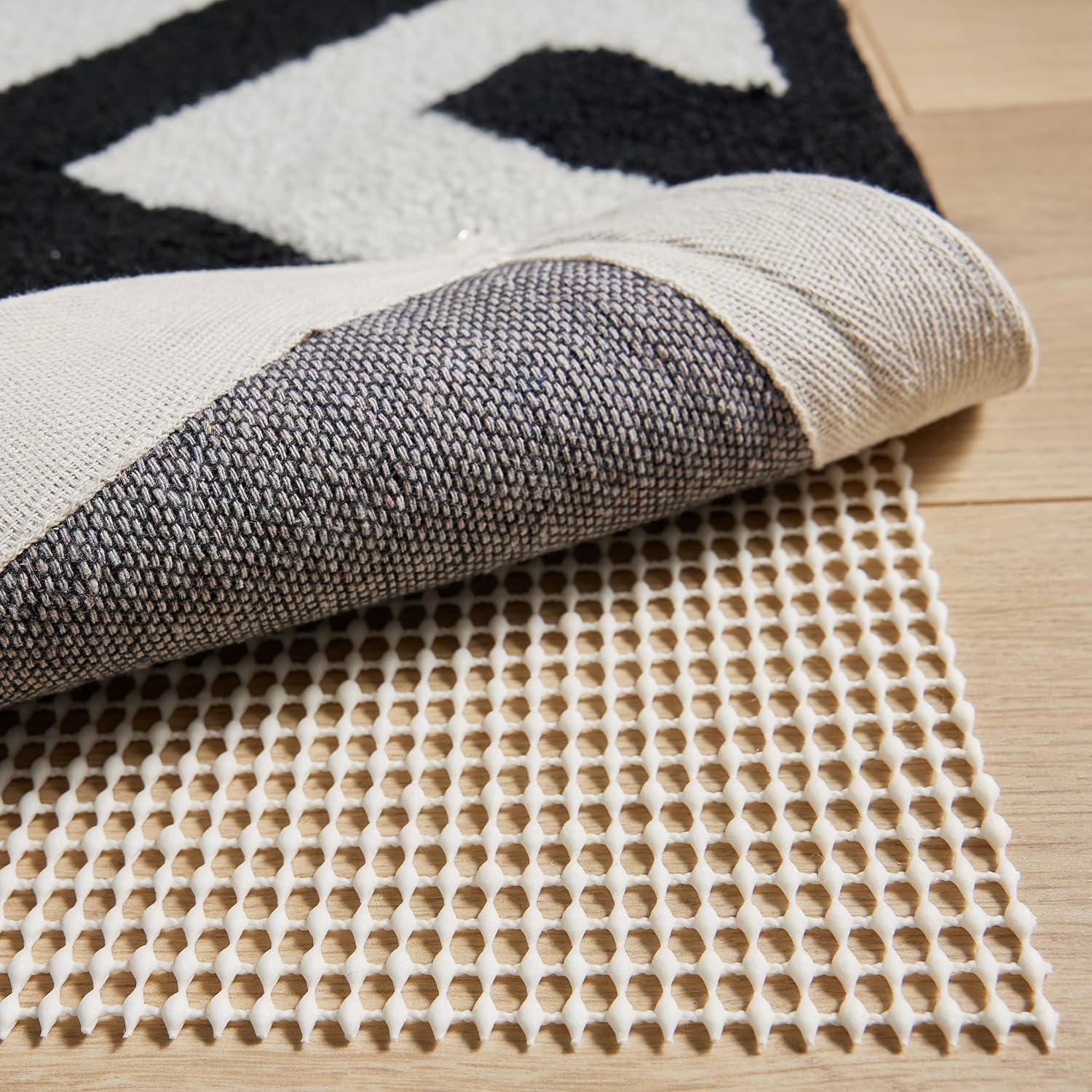 Gorilla Grip Non-Slip Rug Pad, 5 x 7, Cream