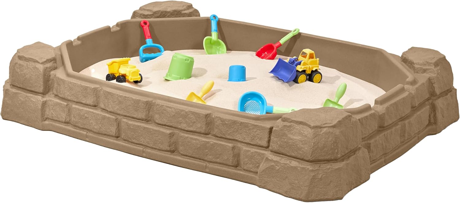 Step2 Naturally Playful Sandbox with Lid